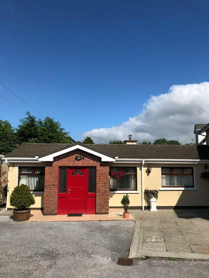 Country house Cedar House Rooms And Apartment Killarney Ireland